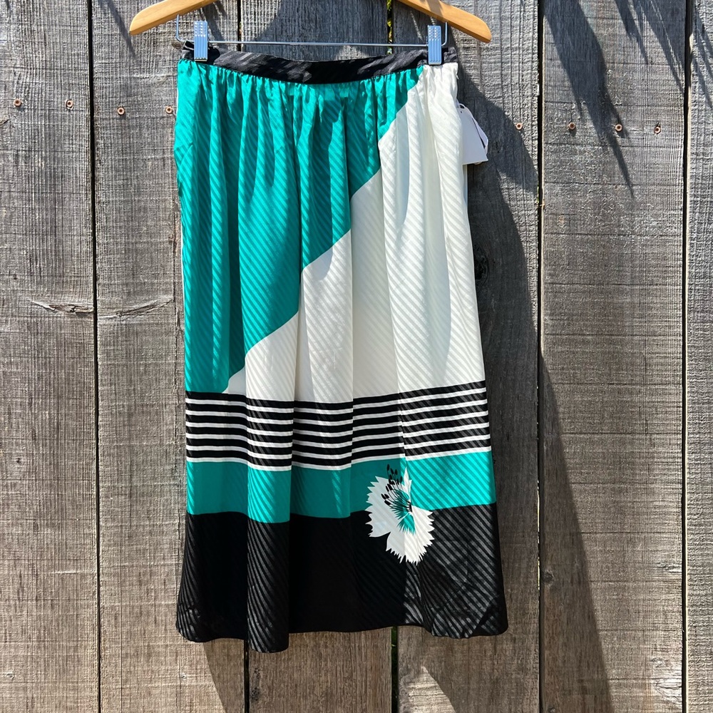 NWT Vintage Umi Collections 100% Silk Skirt